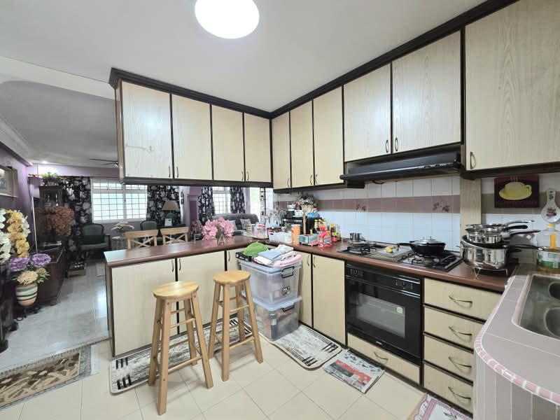486B Tampines Avenue 9, 486B Tampines Avenue 9, 3 Bedrooms, 1,152 sqft, HDB Flat For Sale, by Affa Jaffar, 500231629 - Kitchen - PropertyGuru.com.sg