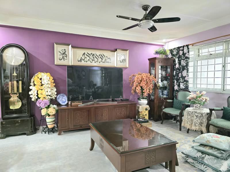 486B Tampines Avenue 9, 486B Tampines Avenue 9, 3 Bedrooms, 1,152 sqft, HDB Flat For Sale, by Affa Jaffar, 500231629 - Living Room - PropertyGuru.com.sg