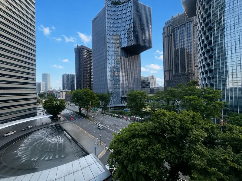 Gateway East, 152 Beach Road, 3,200 sqft, Office For Rent, by Matthew Siew, 500231633 - Exterior - CommercialGuru.com.sg
