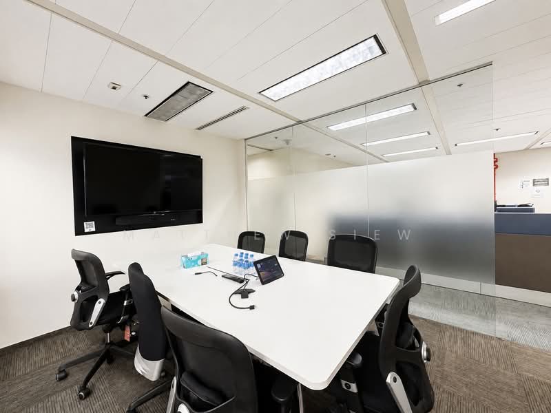 Gateway East, 152 Beach Road, 3,200 sqft, Office For Rent, by Matthew Siew, 500231633 - Interior - CommercialGuru.com.sg