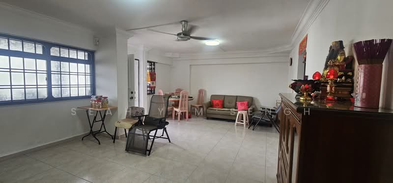 447 Choa Chu Kang Avenue 4, 447 Choa Chu Kang Avenue 4, Dairy Farm / Bukit Panjang / Choa Chu Kang, 3 Bedrooms, 1,076 sqft, HDB Flat For Sale, by Seah Yam Sengh, 500231640 - Living Room - PropertyGuru.com.sg