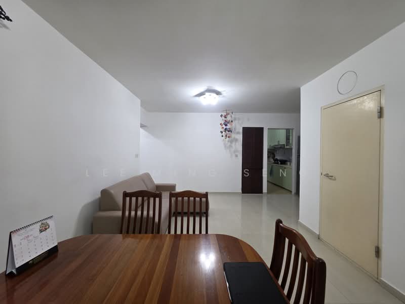153 Rivervale Crescent, 153 Rivervale Crescent, 3 Bedrooms, 968 sqft, HDB Flat For Sale, by Lee Ming Seng, 500231644 - Living Room - PropertyGuru.com.sg