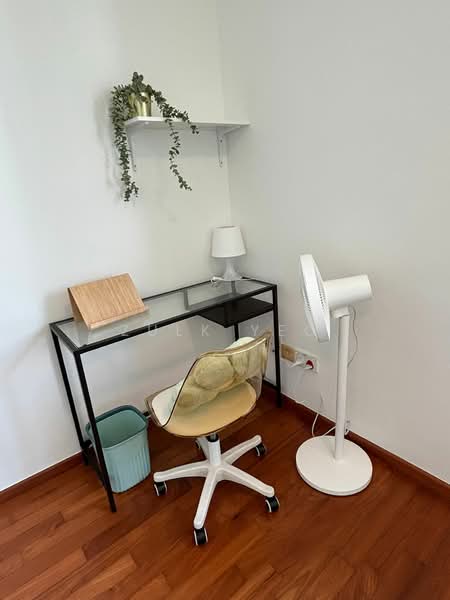 Dahlia Park Condo, 1 Flora Drive, Room Rental, 150 sqft, Condominium For Rent, by Zulk Yeo, 500231648 - Study - PropertyGuru.com.sg