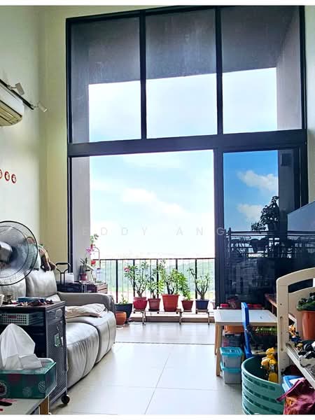 iNz Residence, 78 Choa Chu Kang Avenue 5, 3 Bedrooms, 1,141 sqft, Condominium For Sale, by Eddy Ang, 500231650 - Living Room - PropertyGuru.com.sg