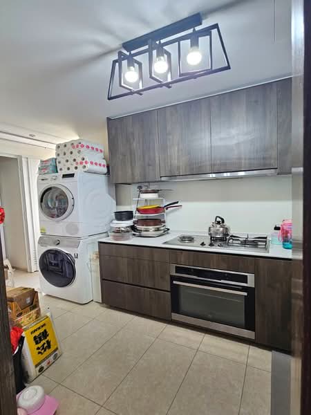 iNz Residence, 78 Choa Chu Kang Avenue 5, 3 Bedrooms, 1,141 sqft, Condominium For Sale, by Eddy Ang, 500231650 - Kitchen - PropertyGuru.com.sg