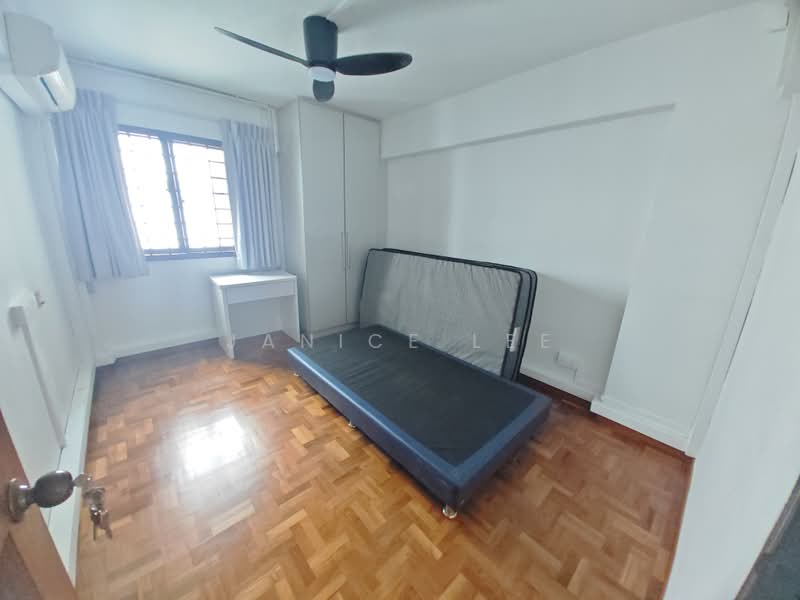 410 Hougang Avenue 10, 410 Hougang Avenue 10, 3 Bedrooms, 979 sqft, HDB Flat For Rent, by Janice Lee, 500231653 - Common Room 2 - PropertyGuru.com.sg