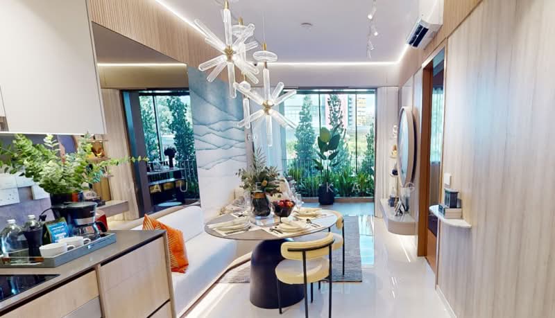 Kassia, 31 Flora Drive, 2 Bedrooms, 753 sqft, Condominium For Sale, by Maureen Kang, 500231654 - Living Room - PropertyGuru.com.sg
