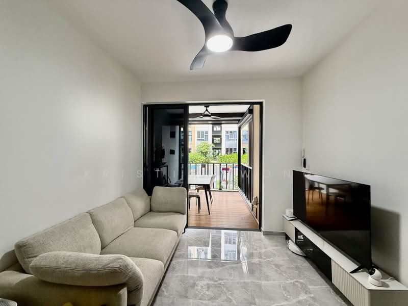 The Brownstone, 156 Canberra Drive, 3 Bedrooms, 990 sqft, Executive Condominium For Rent, by Kristine Wong, 500231664 - Living Room - PropertyGuru.com.sg