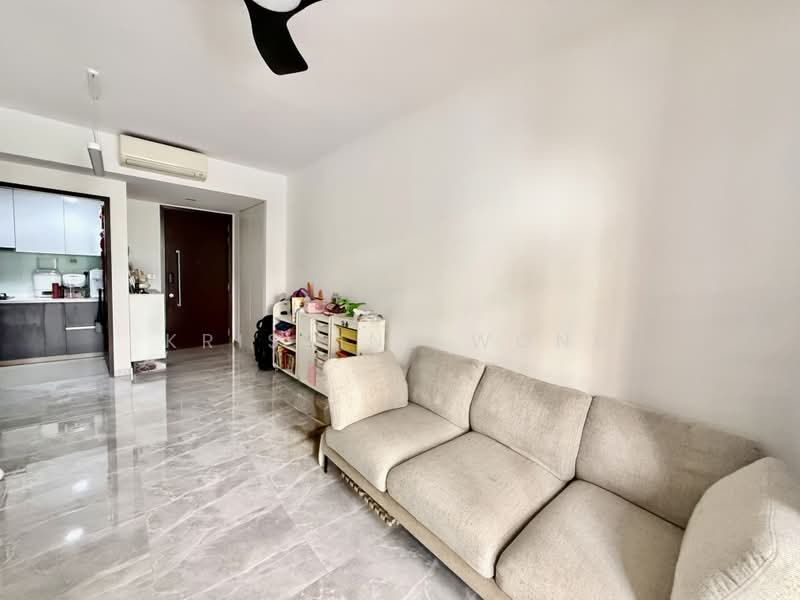 The Brownstone, 156 Canberra Drive, 3 Bedrooms, 990 sqft, Executive Condominium For Rent, by Kristine Wong, 500231664 - Living Room - PropertyGuru.com.sg