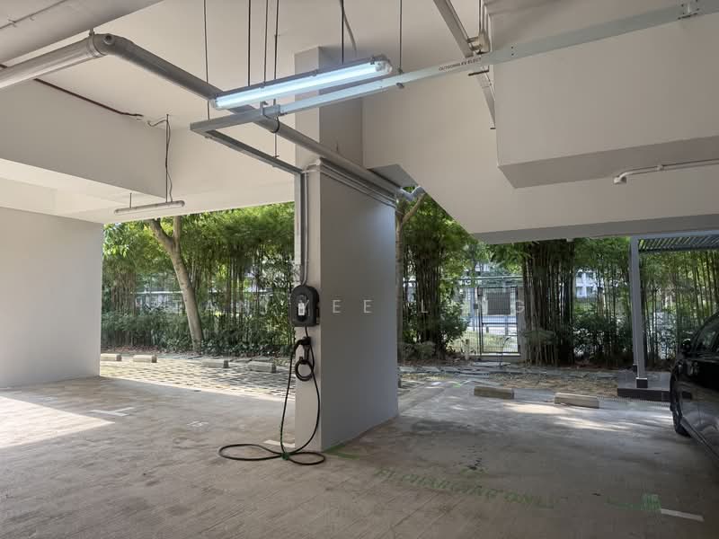 D'Zire, 12 Robey Crescent, 1 Bedroom, 431 sqft, Condominium For Sale, by Tan Yee Ling, 500231667 - Car Park - PropertyGuru.com.sg