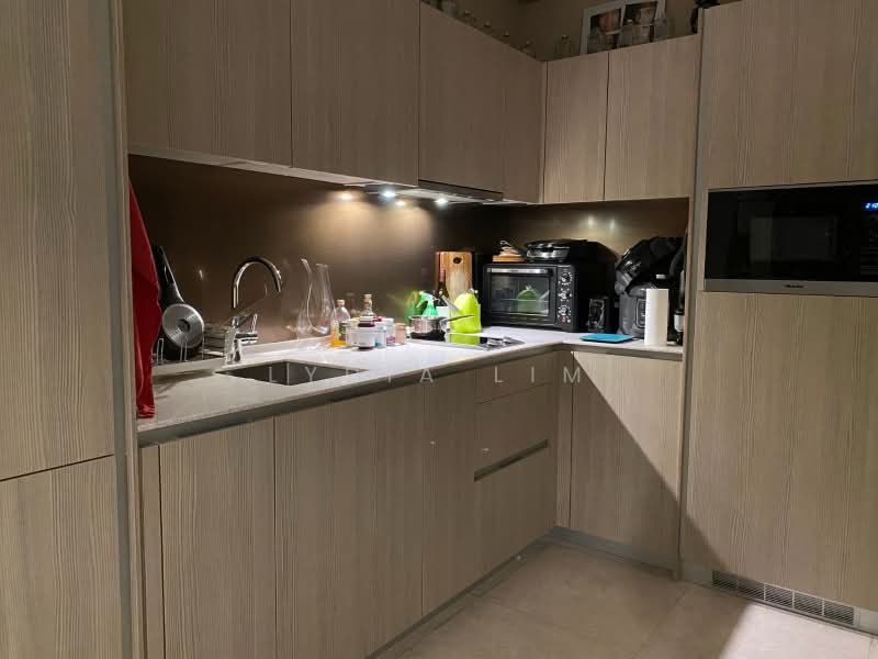 DUO Residences, 1 Fraser Street, 1 Bedroom, 721 sqft, Condominium For Rent, by Lydia Lim, 500231668 - Kitchen - PropertyGuru.com.sg