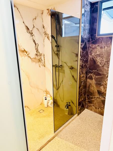 347A Yishun Avenue 11, 347A Yishun Avenue 11, 4 Bedrooms, 1,206 sqft, HDB Flat For Sale, by Claris Hoo Ziyi, 500231675 - Bathroom - PropertyGuru.com.sg