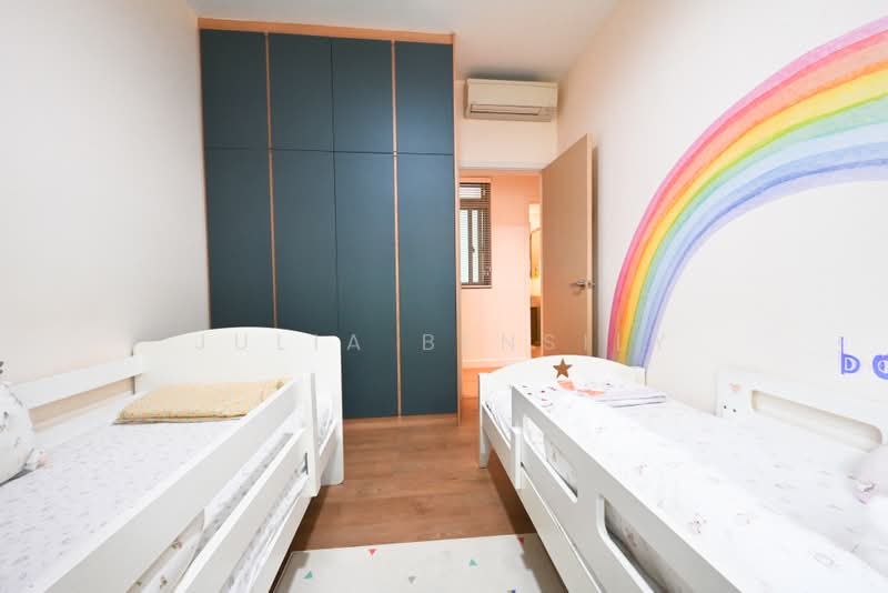 Casabella, 176 Duchess Avenue, 4 Bedrooms, 1,453 sqft, Condominium For Sale, by Julia Bensily, 500231676 - Bedroom - PropertyGuru.com.sg