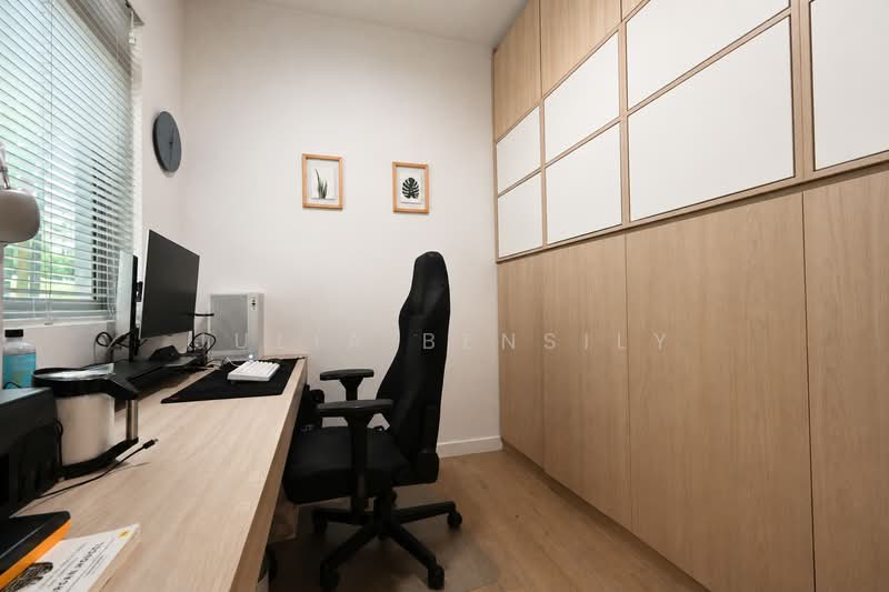 Casabella, 176 Duchess Avenue, 4 Bedrooms, 1,453 sqft, Condominium For Sale, by Julia Bensily, 500231676 - Study - PropertyGuru.com.sg