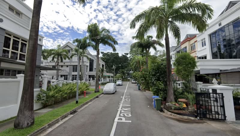 Well Maintained, CHEAP!, , 5 Bedrooms, 2,500 sqft, Terraced House For Sale, by JAY PECK, 500231677 - Exterior - PropertyGuru.com.sg