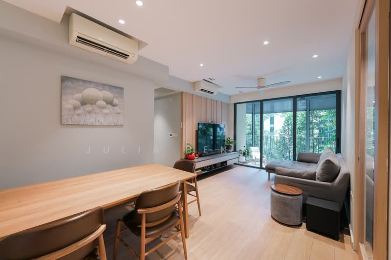 Hundred Palms Residences, 262 Yio Chu Kang Road, 3 Bedrooms, 1,055 sqft, Condominium For Sale, by Julia Bensily, 500231686 - Living Room - PropertyGuru.com.sg