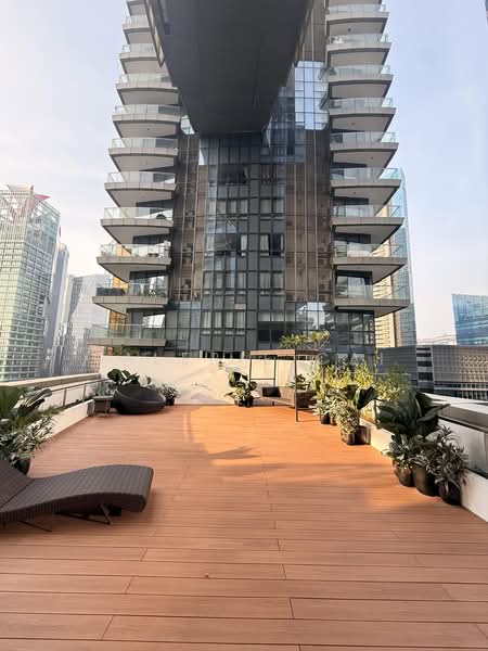 One Shenton, 1 Shenton Way, Boat Quay / Raffles Place / Marina, 4 Bedrooms, 5,350 sqft, Condominium For Sale, by Valerie Cai, 500231688 - Balcony - PropertyGuru.com.sg