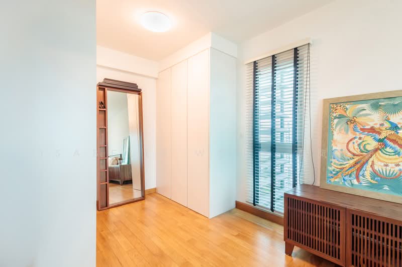 Eight Riversuites, 2 Whampoa East, 3 Bedrooms, 936 sqft, Condominium For Sale, by Isabelle Wong 黄凤鸣, 500231689 - Bedroom 2 Converted to Walk-in Wardrobe - PropertyGuru.com.sg