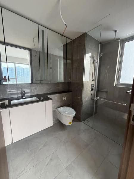 Grand Dunman, 18 Dunman Road, East Coast / Marine Parade, 3 Bedrooms, 1,098 sqft, Condominium For Rent, by Keith Tan, 500231693 - Bathroom - PropertyGuru.com.sg