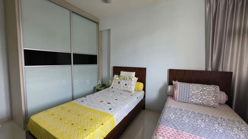 313B Sumang Link, 313B Sumang Link, 3 Bedrooms, 1,205 sqft, HDB Flat For Rent, by Rosanne Lim, 500231697 - Master room - PropertyGuru.com.sg