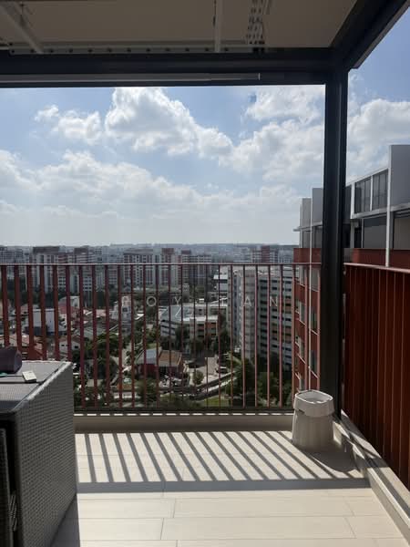 Riverfront Residences, 41 Hougang Avenue 7, 3 Bedrooms, 1,087 sqft, Condominium For Sale, by Roy Tan, 500231709 - Balcony - PropertyGuru.com.sg