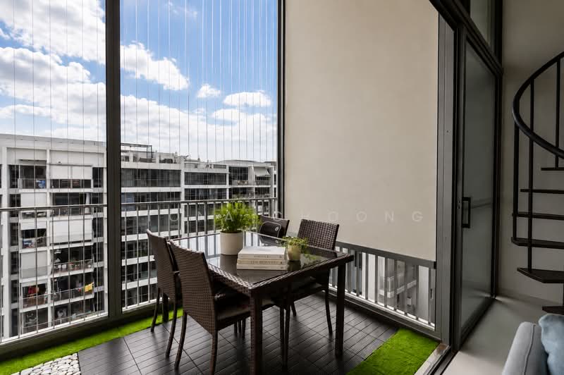 Twin Waterfalls, 108 Punggol Walk, 3 Bedrooms, 1,873 sqft, Executive Condominium For Sale, by Fiona Choong, 500231721 - Balcony - PropertyGuru.com.sg