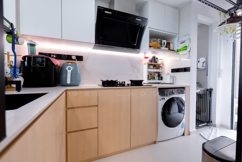 Twin Waterfalls, 108 Punggol Walk, 3 Bedrooms, 1,873 sqft, Executive Condominium For Sale, by Fiona Choong, 500231721 - Kitchen - PropertyGuru.com.sg