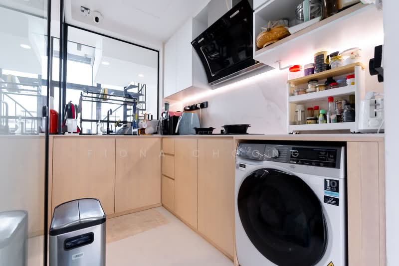 Twin Waterfalls, 108 Punggol Walk, 3 Bedrooms, 1,873 sqft, Executive Condominium For Sale, by Fiona Choong, 500231721 - Kitchen - PropertyGuru.com.sg