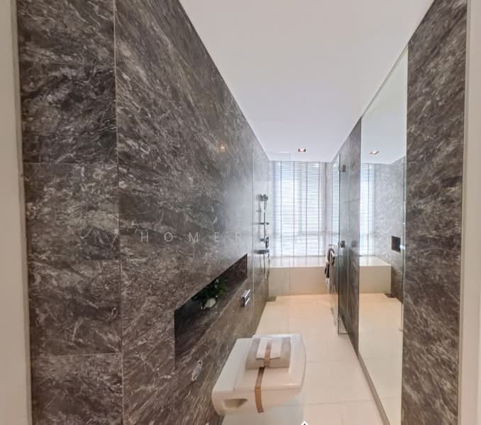 Greenery Living Minutes from Orchard & RGS, Balmoral Road, Tanglin / Holland / Bukit Timah, 4 Bedrooms, 3,337 sqft, Apartment For Sale, by Homer Lau, 500231723 - Bathroom - PropertyGuru.com.sg