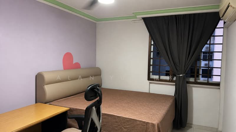 334 Woodlands Street 32, 334 Woodlands Street 32, 3 Bedrooms, 1,119 sqft, HDB Flat For Sale, by Alan Yu 郁松林, 500231729 - Bedroom - PropertyGuru.com.sg