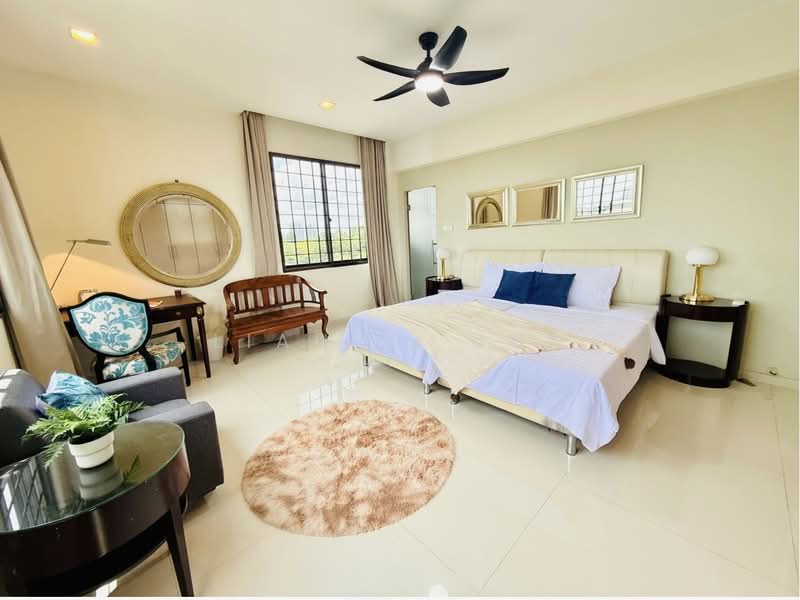 Botanic Gardens View, 19 Taman Serasi, Room Rental, 250 sqft, Apartment For Rent, by Liau Li Jun, 500231730 - Bedroom - PropertyGuru.com.sg
