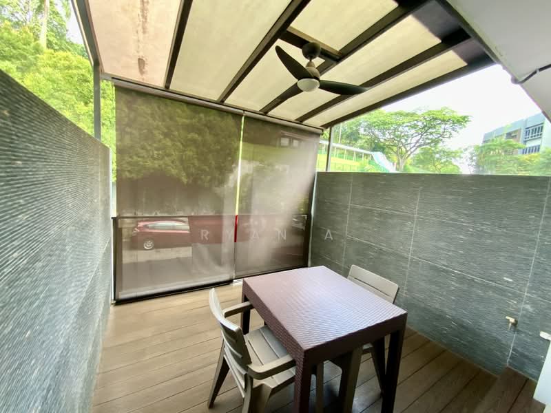 Teacher's Housing Estate, Tagore Avenue, 6 Bedrooms, 3,600 sqft, Terraced House For Sale, by Ryan A, 500231744 - Balcony - PropertyGuru.com.sg