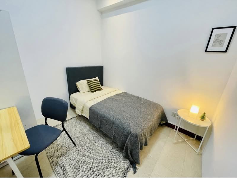 Aspen Heights, 261 River Valley Road, Room Rental, 120 sqft, Condominium For Rent, by Liau Li Jun, 500231745 - Bedroom - PropertyGuru.com.sg