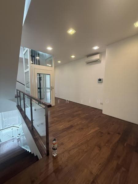 Sixth Avenue, Tanglin / Holland / Bukit Timah, 5 Bedrooms, 4,570 sqft, Semi-Detached House For Rent, by Jansen Feng, 500231752 - 2nd Floor - PropertyGuru.com.sg