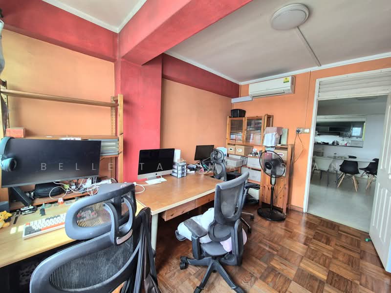 413 Pandan Gardens, 413 Pandan Gardens, 3 Bedrooms, 1,259 sqft, HDB Flat For Sale, by Belle Tan May Sian, 500231754 - Study - PropertyGuru.com.sg