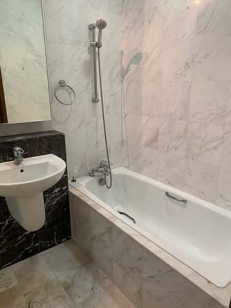 Mandale Heights, 45 Mandalay Road, 2 Bedrooms, 764 sqft, Apartment For Rent, by Steven Wen, 500231756 - Bathroom - PropertyGuru.com.sg