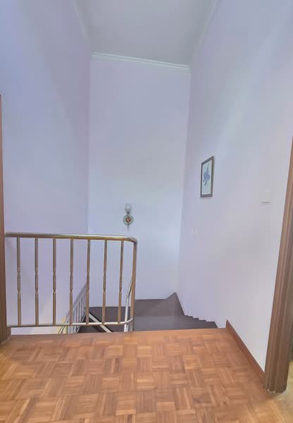 LANDED7772@2 STOREY TERRACE AT SUNRISE VILLA NEAR PARK, , 4 Bedrooms, 2,500 sqft, Terraced House For Sale, by K L Goh, 500231759 - Interior - PropertyGuru.com.sg