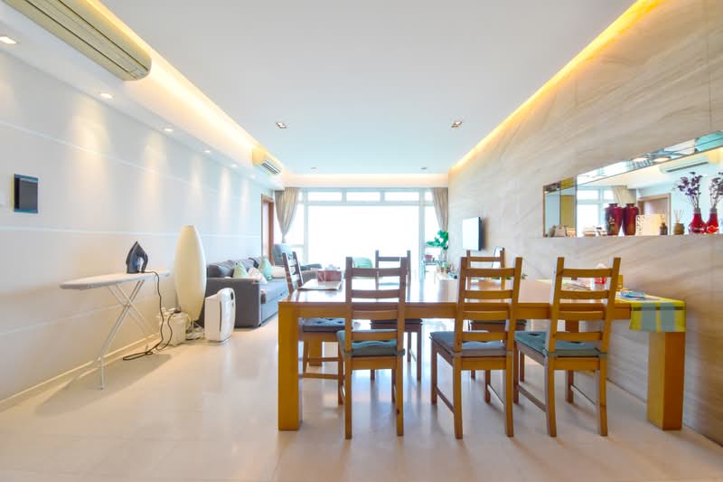 Costa Del Sol, 76 Bayshore Road, 4 Bedrooms, 1,561 sqft, Condominium For Sale, by Zen Lim, 500231763 - Living Room - PropertyGuru.com.sg