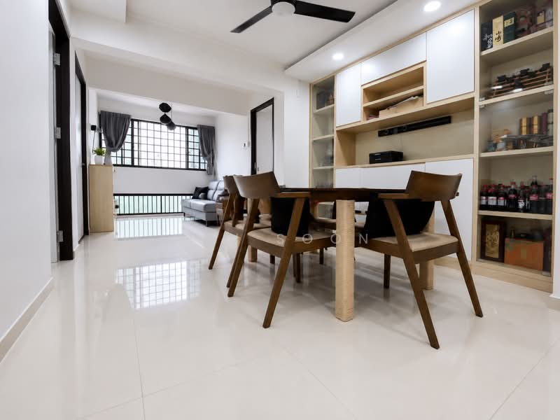 516 Bedok North Avenue 2, 516 Bedok North Avenue 2, 3 Bedrooms, 1,281 sqft, HDB Flat For Sale, by Dan Soon, 500231768 - Living Room - PropertyGuru.com.sg