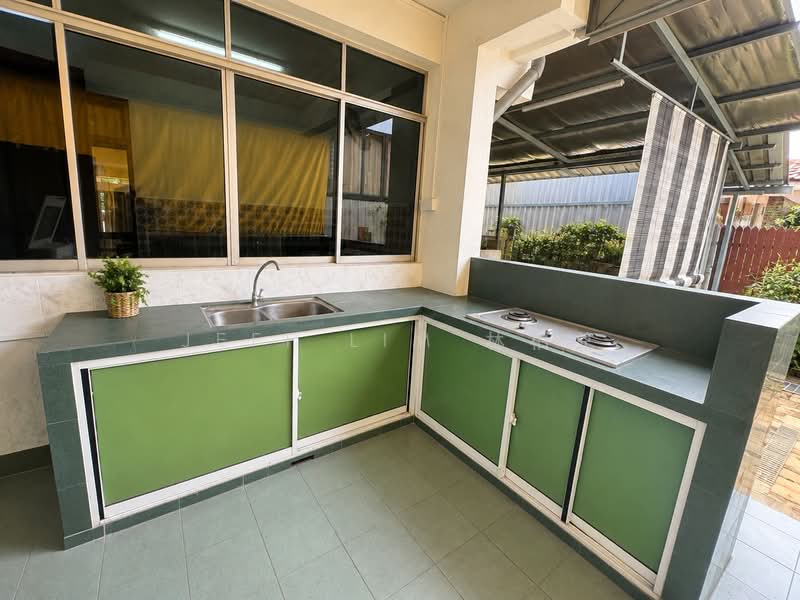 Comfort Garden, Hong San Walk, Room Rental, 162 sqft, Semi-Detached House For Rent, by jeff Lim 林柏兑, 500231771 - Exterior - PropertyGuru.com.sg