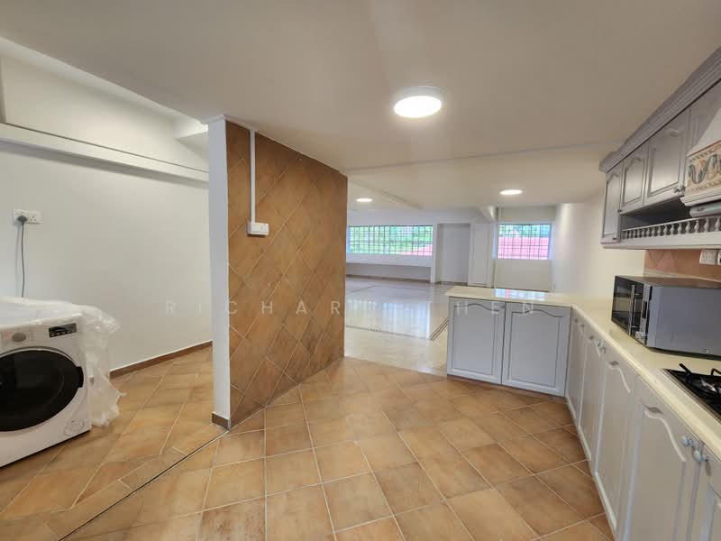 Chancery Court, 36A Dunearn Road, 3 Bedrooms, 2,034 sqft, Condominium For Rent, by Richard Then, 500231772 - Kitchen - PropertyGuru.com.sg