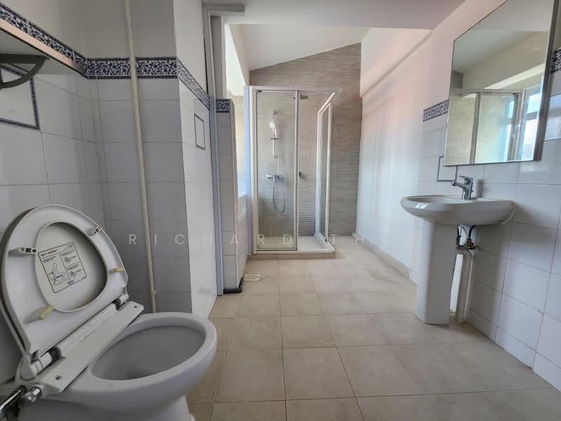 Chancery Court, 36A Dunearn Road, 3 Bedrooms, 2,034 sqft, Condominium For Rent, by Richard Then, 500231772 - Bathroom - PropertyGuru.com.sg