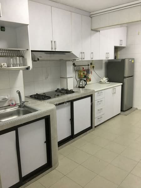 12 Holland Avenue, 12 Holland Avenue, 2 Bedrooms, 699 sqft, HDB Flat For Rent, by Ho Woon Yoke, 500231773 - Kitchen - PropertyGuru.com.sg