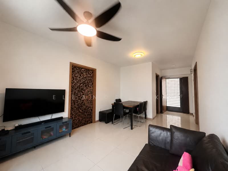 419B Northshore Drive, 419B Northshore Drive, 2 Bedrooms, 721 sqft, HDB Flat For Sale, by Eleanor Loke, 500231777 - Living Room - PropertyGuru.com.sg