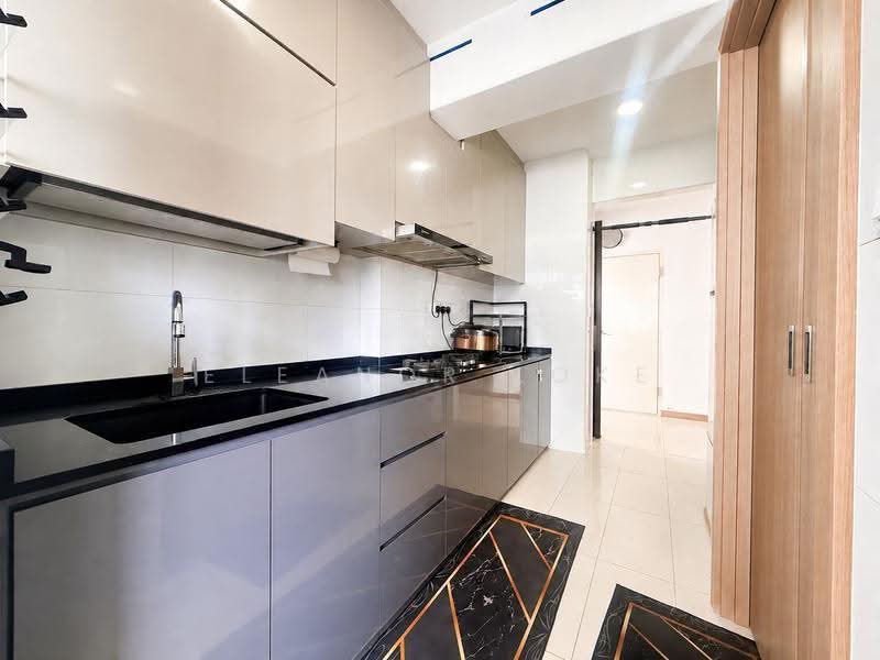 419B Northshore Drive, 419B Northshore Drive, Hougang / Punggol / Sengkang, 2 Bedrooms, 721 sqft, HDB Flat For Sale, by Eleanor Loke, 500231777 - Kitchen - PropertyGuru.com.sg