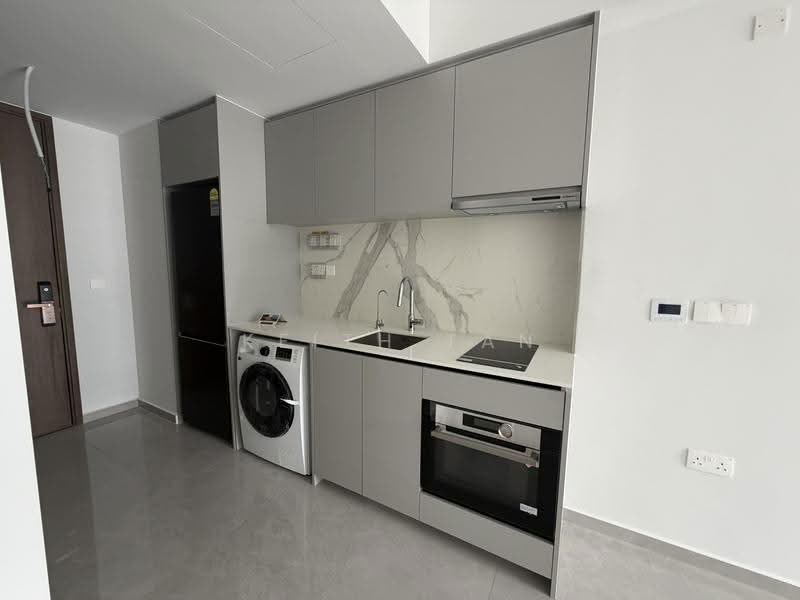 Grand Dunman, 10 Dunman Road, East Coast / Marine Parade, 2 Bedrooms, 667 sqft, Condominium For Sale, by Keith Tan, 500231780 - Kitchen - PropertyGuru.com.sg