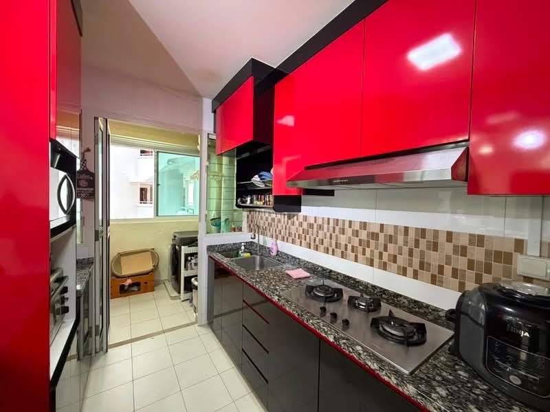 661C Edgedale Plains, 661C Edgedale Plains, 3 Bedrooms, 990 sqft, HDB Flat For Sale, by Salihin ., 500231781 - PropertyGuru.com.sg