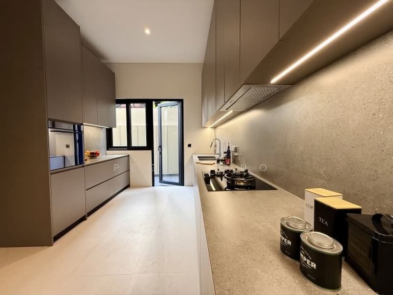 New Freehold Semi-D @ Hillcrest, Watten, D11 ★Eminance Landed★, Hillcrest Road /Watten Heights /Greenwood/ Greenmead /Greenpark/ Raffles Girls Pri /Tan Kah Kee/, 5 Bedrooms, 6,702 sqft, Semi-Detached House For Sale, by Peggy Guo, 500231783 - PropertyGuru.com.sg