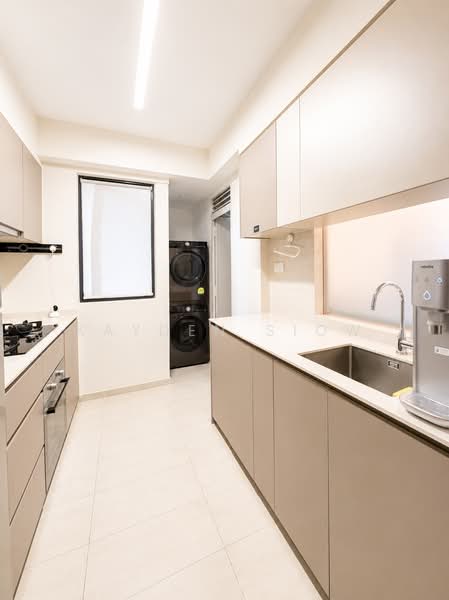 The Florence Residences, 99 Hougang Avenue 2, 3 Bedrooms, 990 sqft, Condominium For Sale, by Kayden Siow, 500231786 - Kitchen - PropertyGuru.com.sg