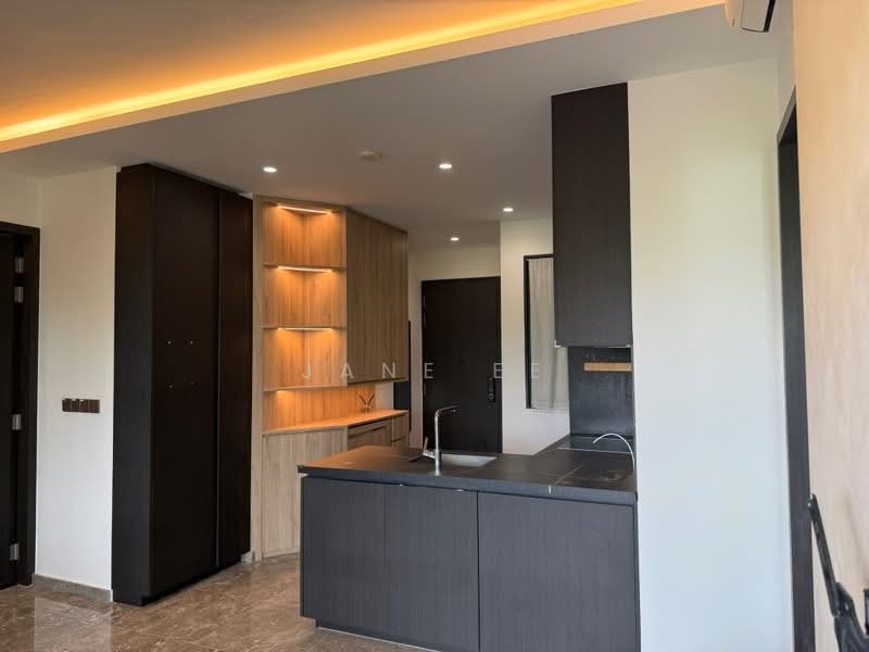 Hyll on Holland, 99 Holland Road, Tanglin / Holland / Bukit Timah, 2 Bedrooms, 721 sqft, Condominium For Sale, by Jane Ee, 500231812 - PropertyGuru.com.sg